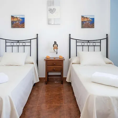 Sin Cocina Centro Con Aire Y terraza Comunitaria Conil De La Frontera