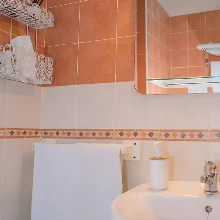 Appartement Sin Cocina Centro Con Aire Y terraza Comunitaria *